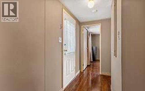 Hall - 31, 99 Arbour Lake Road Nw, Calgary, AB 