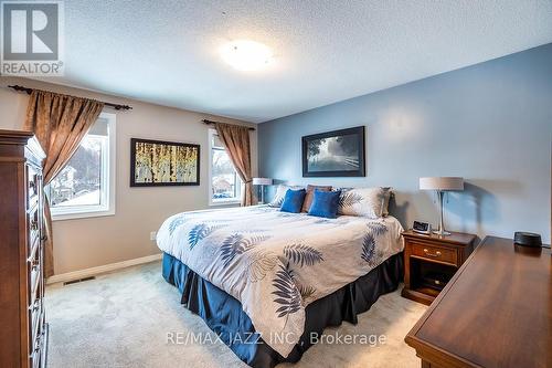 14 Goldpine Avenue, Clarington (Courtice), ON - Indoor Photo Showing Bedroom