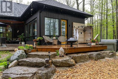 583724 Sideroad 60, Chatsworth, ON - Outdoor With Deck Patio Veranda