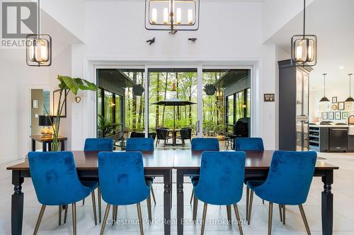 583724 Sideroad 60, Chatsworth, ON - Indoor Photo Showing Dining Room