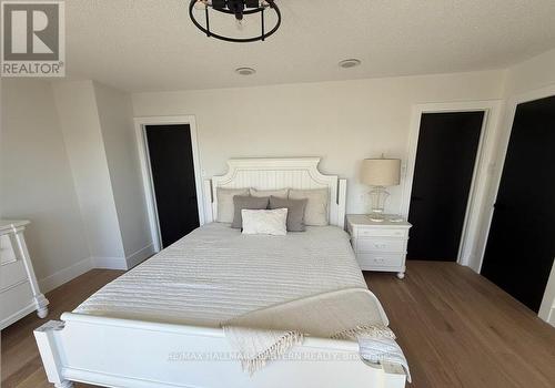 326 Indian Point Road, Kawartha Lakes (Bexley), ON - Indoor Photo Showing Bedroom