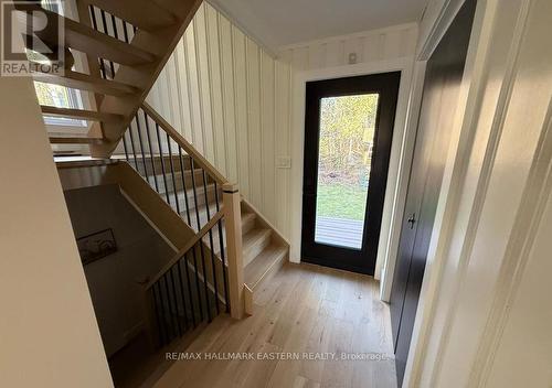 326 Indian Point Road, Kawartha Lakes (Bexley), ON - Indoor Photo Showing Other Room