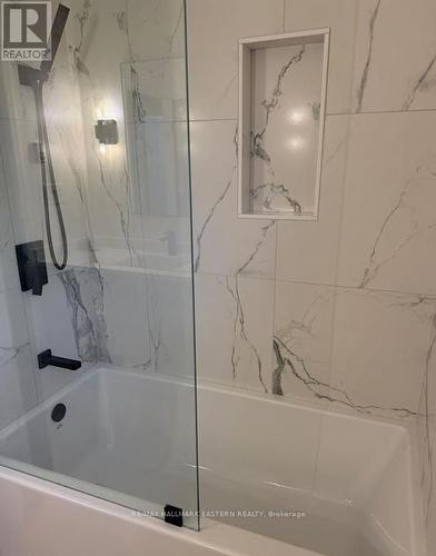 326 Indian Point Road, Kawartha Lakes (Bexley), ON - Indoor Photo Showing Bathroom