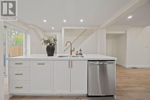 14 Euclid Avenue, London South (South F), ON - Indoor