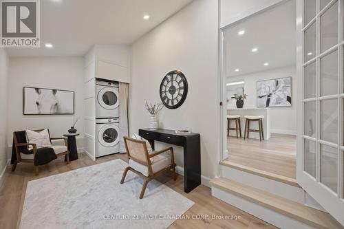 14 Euclid Avenue, London South (South F), ON - Indoor Photo Showing Other Room