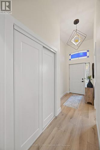 14 Euclid Avenue, London South (South F), ON - Indoor Photo Showing Other Room