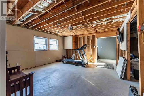 1168 West Bay, Capreol, ON - Indoor