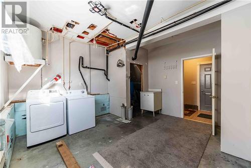 1168 West Bay, Capreol, ON - Indoor Photo Showing Laundry Room
