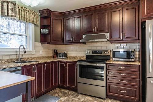 1168 West Bay, Capreol, ON - Indoor Photo Showing Kitchen