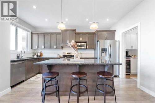 153 Williamstown Park Nw, Airdrie, AB - Indoor Photo Showing Kitchen With Upgraded Kitchen