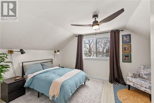 10 Diorite Street, Copper Cliff, ON - Indoor Photo Showing Bedroom
