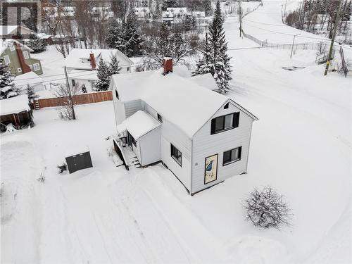 10 Diorite Street, Copper Cliff, ON - Outdoor