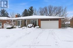 6808 CORWIN CRESCENT  Niagara Falls (Dorchester), ON L2G 2M7