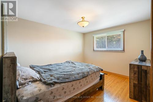 6808 Corwin Crescent, Niagara Falls (Dorchester), ON - Indoor Photo Showing Bedroom