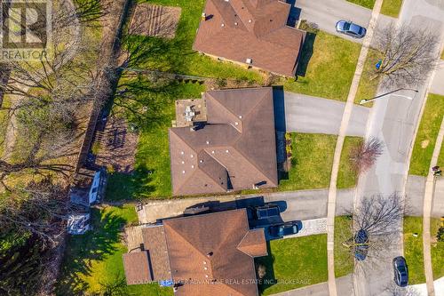 6808 Corwin Crescent, Niagara Falls (Dorchester), ON - Outdoor With View