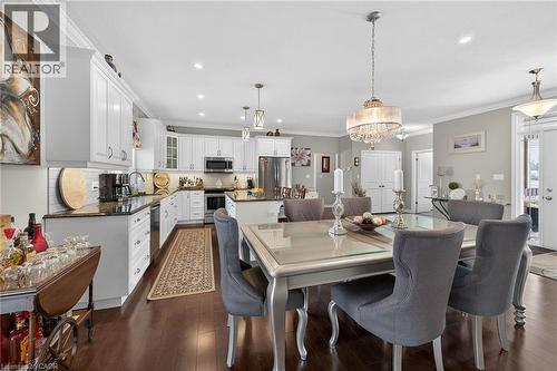 49 Postma Drive, Dunnville, ON - Indoor Photo Showing Dining Room