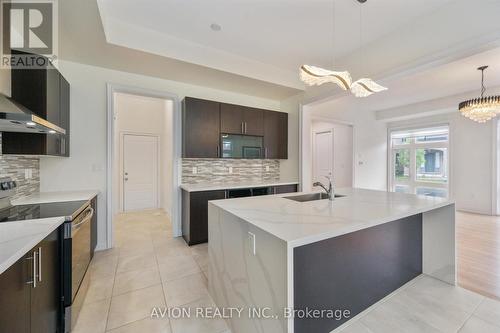 2417 Edward Leaver Trail, Oakville, ON - Indoor Photo Showing Kitchen With Upgraded Kitchen
