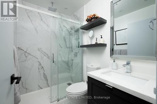 603 - 36 Charlotte Street, Toronto, ON - Indoor Photo Showing Bathroom