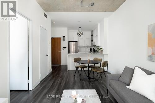 603 - 36 Charlotte Street, Toronto, ON - Indoor