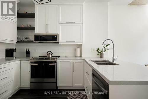 603 - 36 Charlotte Street, Toronto, ON - Indoor Photo Showing Kitchen With Double Sink With Upgraded Kitchen