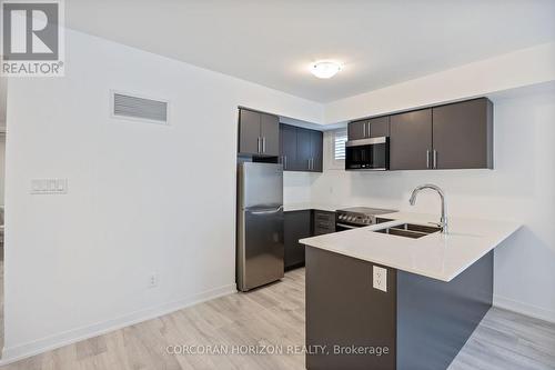 2 - 8 Marquette Avenue, Toronto, ON - Indoor Photo Showing Kitchen With Double Sink With Upgraded Kitchen