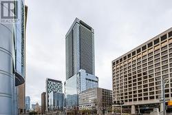 5102 - 488 UNIVERSITY AVENUE  Toronto, ON M5G 0C1