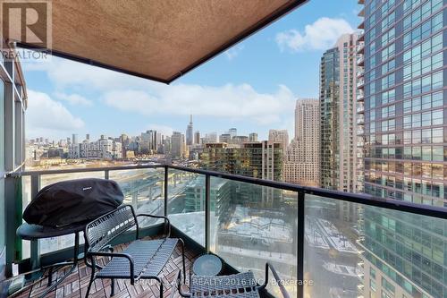 1611 - 231 Fort York Boulevard, Toronto, ON - Outdoor With Exterior