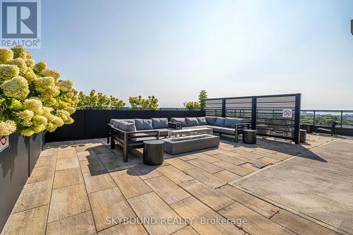 # 805 - 630 Greenwood Avenue, Toronto, ON - Outdoor