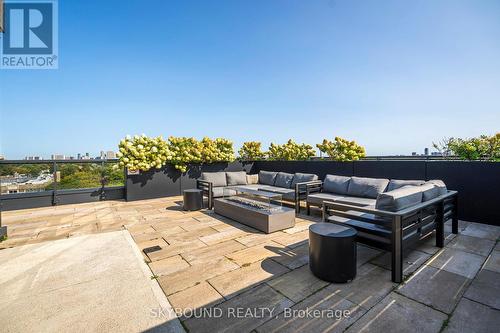 # 805 - 630 Greenwood Avenue, Toronto, ON - Outdoor