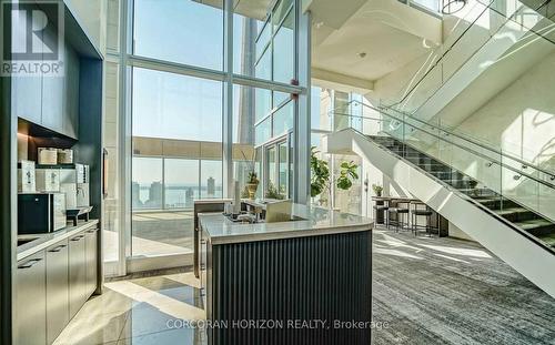 2403 - 183 Wellington Street W, Toronto, ON - Indoor Photo Showing Other Room