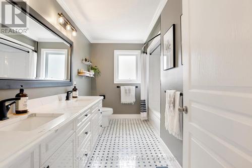 1794 Seaton Road, North Dumfries, ON - Indoor Photo Showing Bathroom