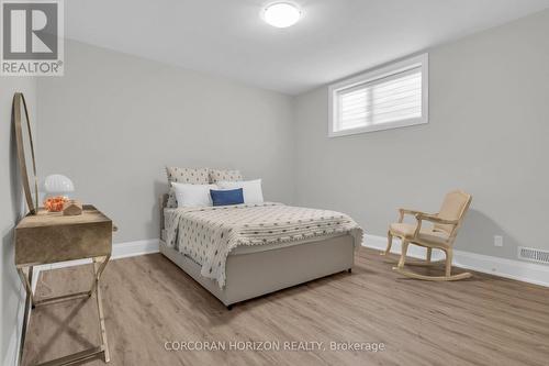 908 Fall Harvest Court, Kitchener, ON - Indoor Photo Showing Bedroom