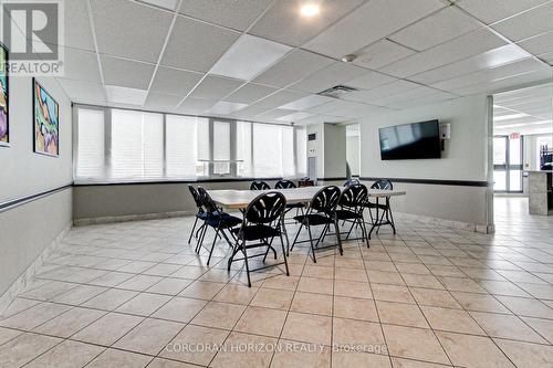 1909 - 1580 Mississauga Valley Boulevard, Mississauga, ON - Indoor