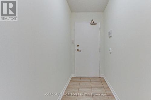 1909 - 1580 Mississauga Valley Boulevard, Mississauga, ON - Indoor Photo Showing Other Room