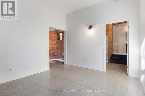 206 - 85 Spruce Street, Cambridge, ON - Indoor Photo Showing Other Room