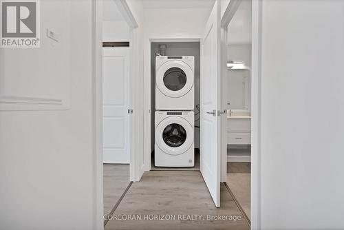 1904 - 15 Glebe Street, Cambridge, ON - Indoor Photo Showing Laundry Room