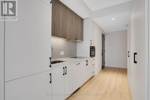 313 - 741 King Street W, Kitchener, ON - Indoor