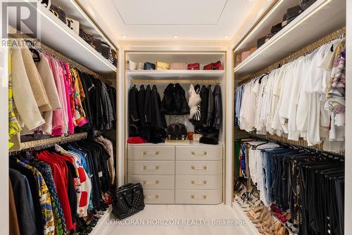 3802 - 200 Cumberland Street, Toronto, ON - Indoor With Storage