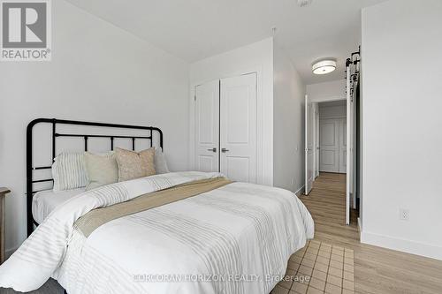 801 - 50 Grand Avenue S, Cambridge, ON - Indoor Photo Showing Bedroom