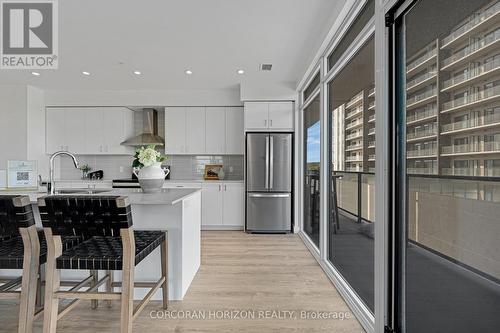 801 - 50 Grand Avenue S, Cambridge, ON - Indoor Photo Showing Kitchen With Stainless Steel Kitchen With Upgraded Kitchen