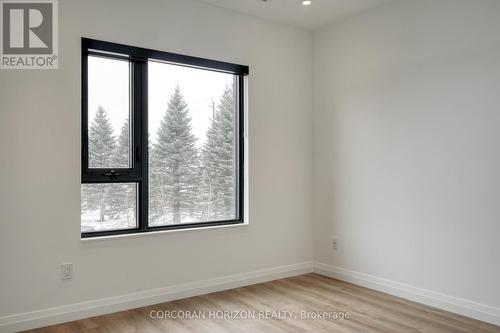 222 - 525 New Dundee Road, Kitchener, ON - Indoor Photo Showing Other Room