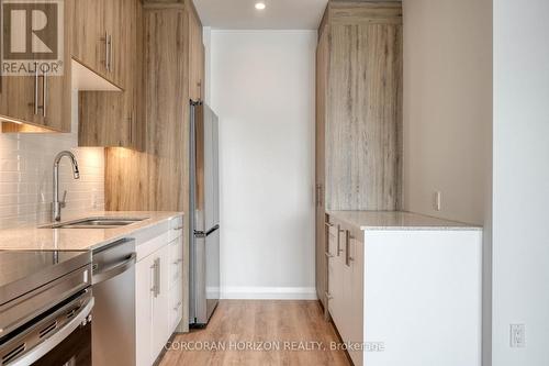 222 - 525 New Dundee Road, Kitchener, ON - Indoor Photo Showing Kitchen With Stainless Steel Kitchen