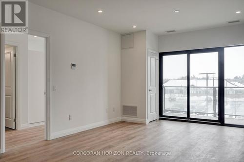 222 - 525 New Dundee Road, Kitchener, ON - Indoor Photo Showing Other Room