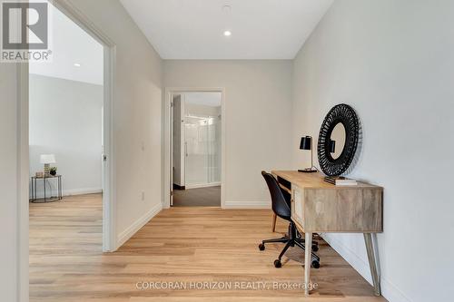 706 - 525 New Dundee Road, Kitchener, ON - Indoor