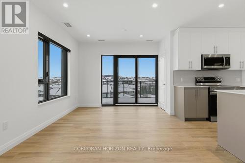 724 - 525 New Dundee Road, Kitchener, ON - Indoor Photo Showing Other Room