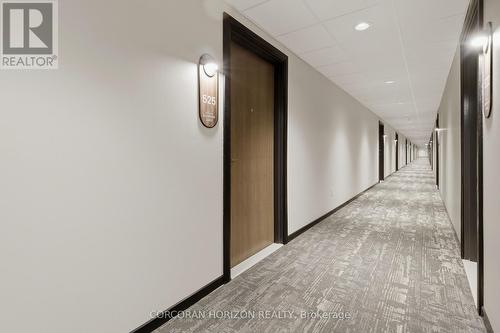 525 - 525 New Dundee Road, Kitchener, ON - Indoor Photo Showing Other Room