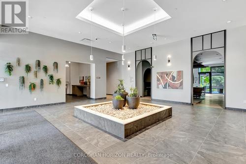 610 - 525 New Dundee Road, Kitchener, ON - Indoor Photo Showing Other Room