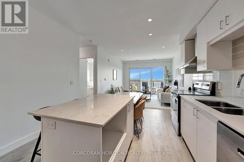 1511 - 15 Glebe Street, Cambridge, ON - Indoor Photo Showing Kitchen With Double Sink