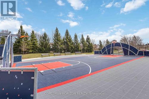 81 Dundonald Trail, Newmarket, ON - Outdoor