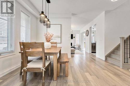 81 Dundonald Trail, Newmarket, ON - Indoor Photo Showing Dining Room